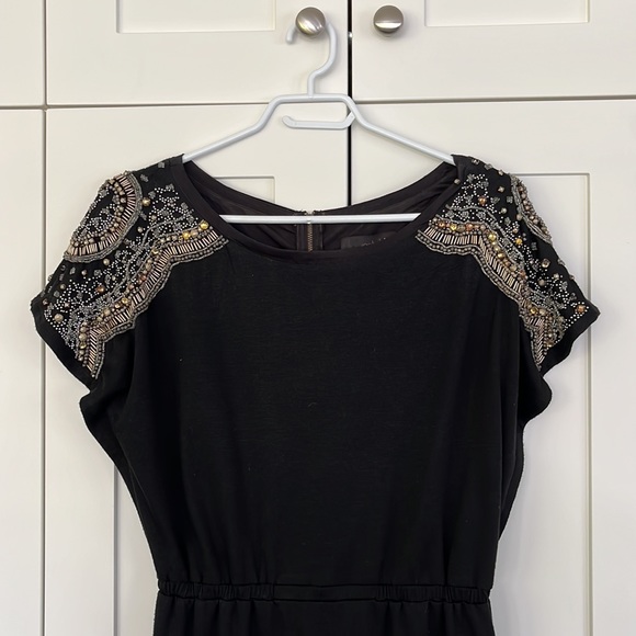 Mini sparkle dress - 100% wool. Size Medium. - Picture 2 of 4